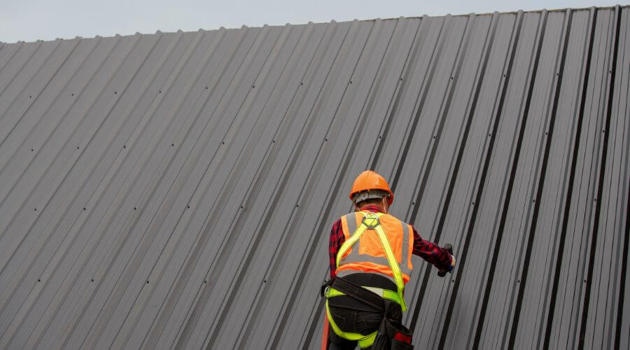 Professional metal roof installation services in Nashotah, WI